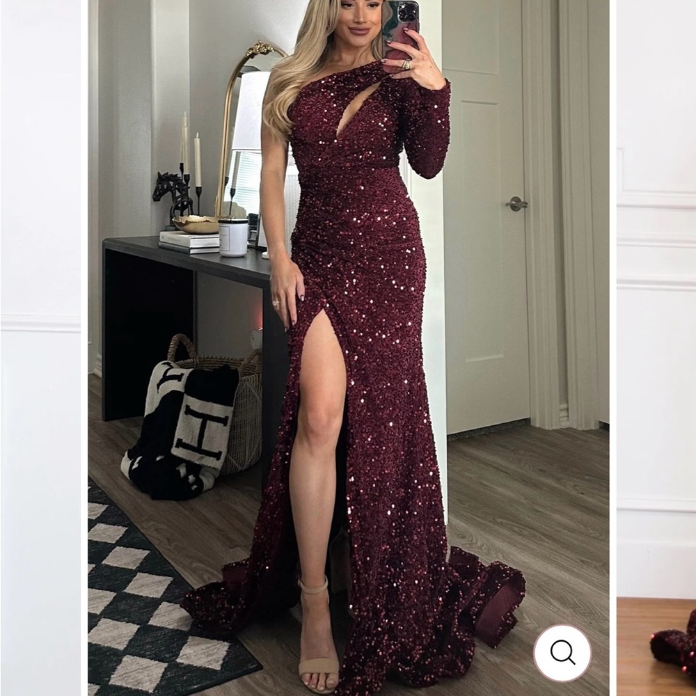 Aria dress size S